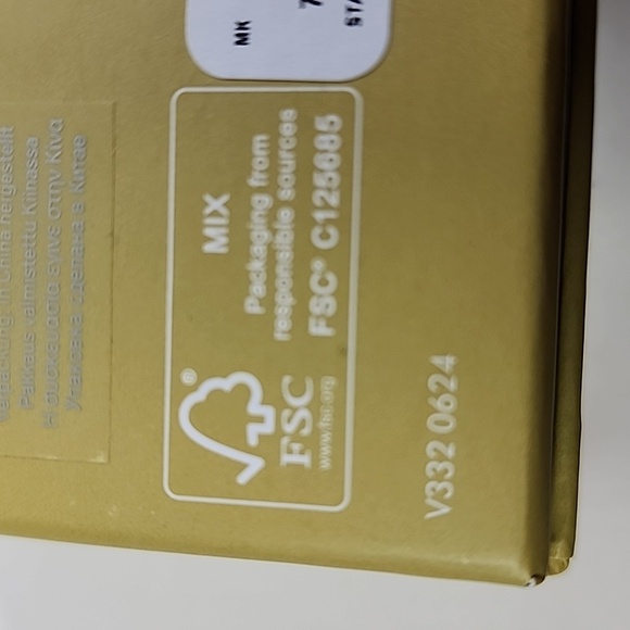 Michael Kors Black Heart Earrings with Crystals - Picture 8 of 9